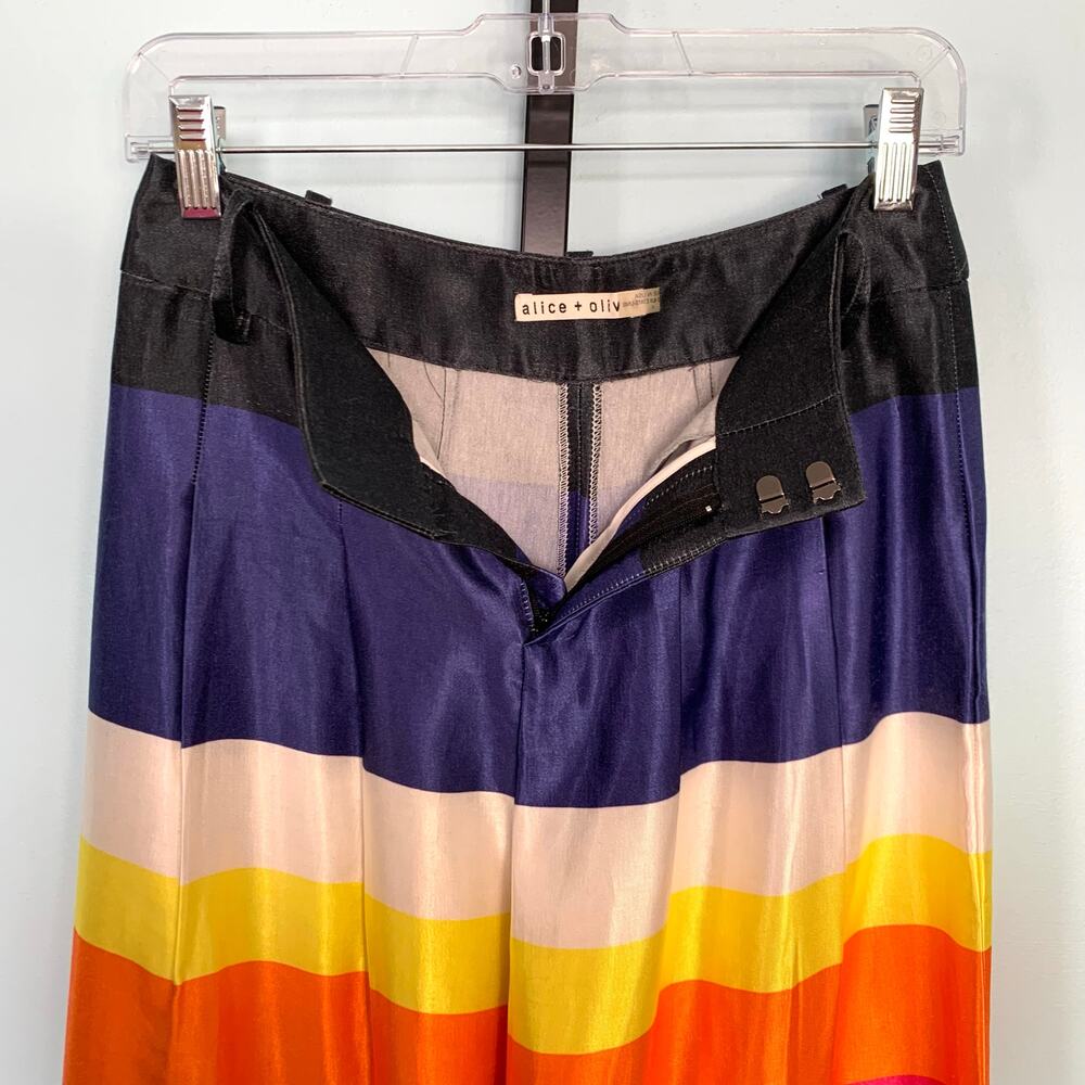 Alice + Olivia Larissa Open Pleat Pants in Rainbow Reef Size 4 - Picture 4 of 9